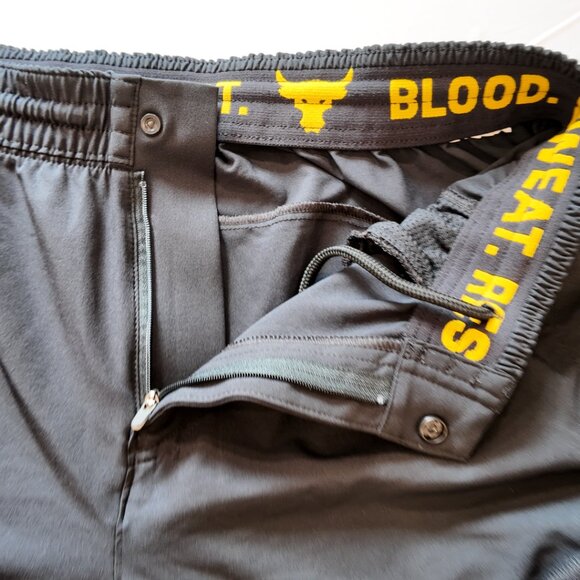 Under Armour Men's Project Rock Woven Cargo Pants - Black - Size L - Picture 6 of 11